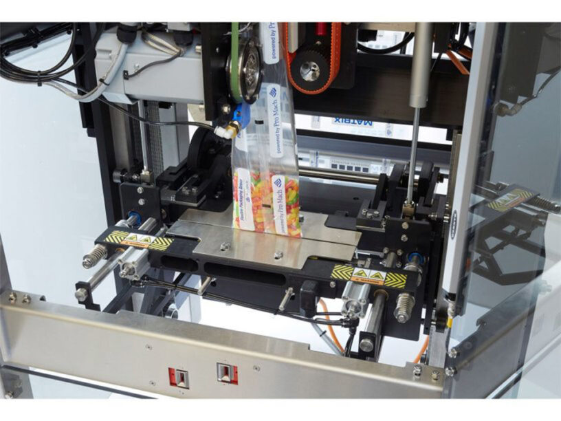 Close up showing the MVC continuous motion vertical form fill seal machine
